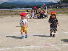 運動会ごっこの画像