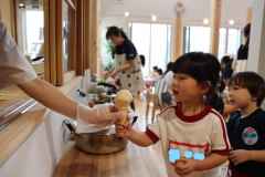 アイスクリーム屋さんの画像